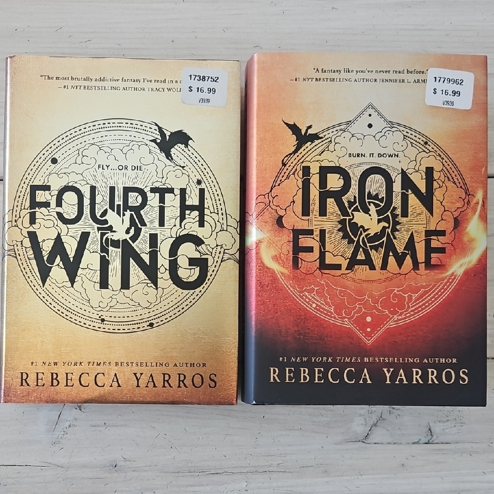Fourth Wing and Iron Flame Books by Rebecca Yarros